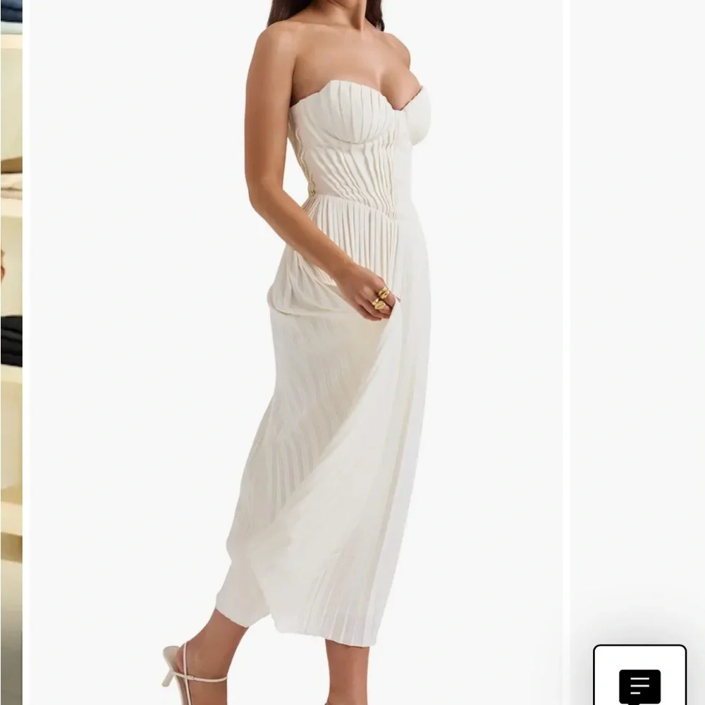 House of CB — Amorata Cream Strapless Pleated Dress - Picture 3 of 8